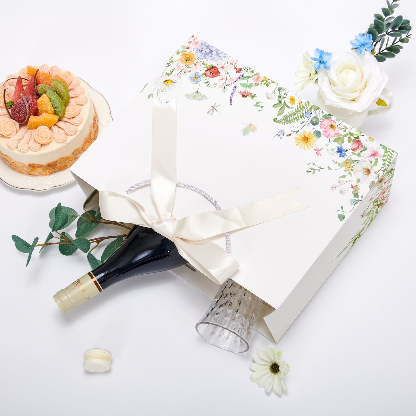 Crisky 2 Pack Wedding Gift Bag with Tissue Paper and Card, Large Gift Bags for Women, Floral Bag for Wedding, Bridal Shower, Engagement, Bachelorette, Birthday, Tea Party