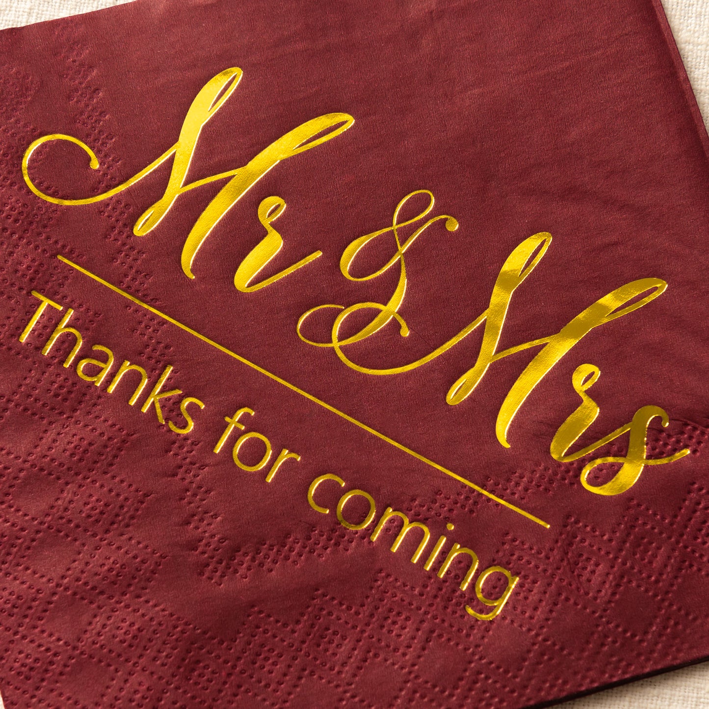 Crisky Wedding Napkins Mr and Mrs Gold Cocktail Beverage Dessert Napkins for Wedding Shower Engagement Party Decorations, Wedding Cake Table Decor Supplies. 100 Pcs, 3-Ply