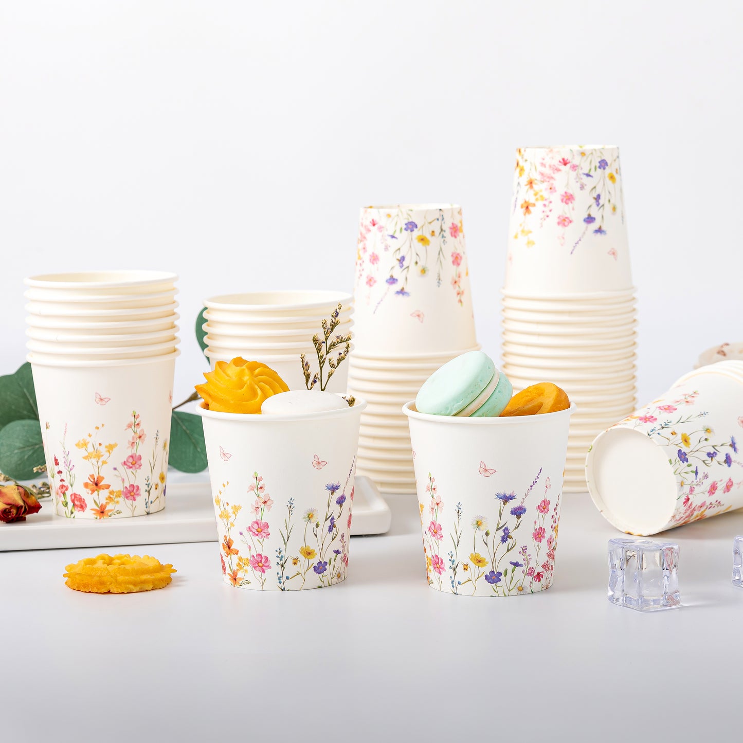 Crisky 300 Pack Paper Bathroom Cups 5oz Disposable, Elegant Design Floral Small Mouthwash Cup, Suit Hot/Cold Beverage Coffee, Dessert for Birthday Parties, Home-use, Picnics, Ceremonies